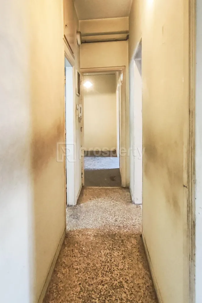 Esik - City View Apartment in Galatsi
