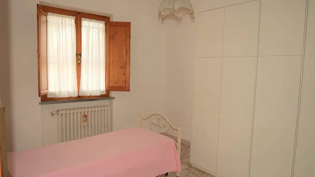 Chambres - Bifamiliar Villa with Garden in Rosignano Solvay