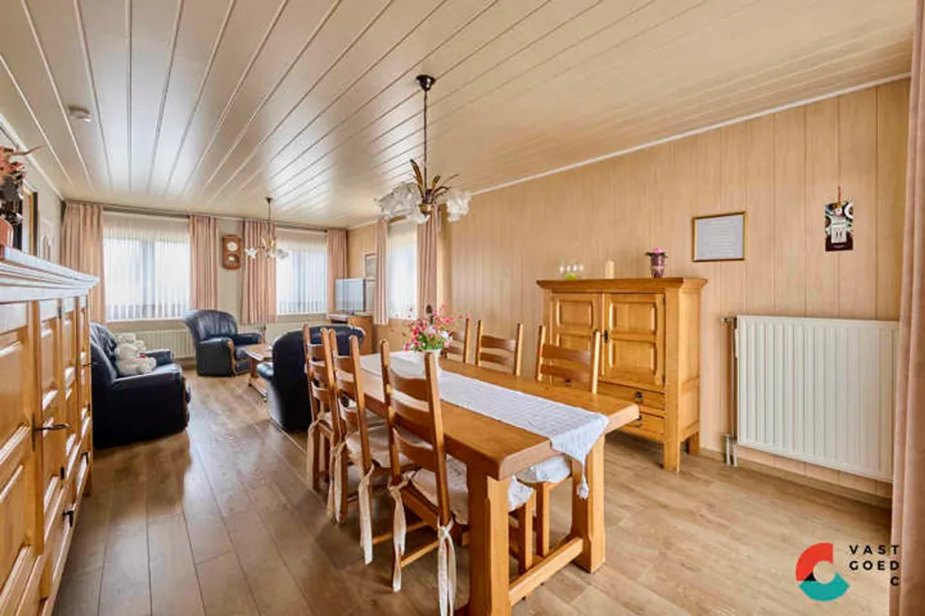 Salle à manger - Maison avec garage à Overpelt