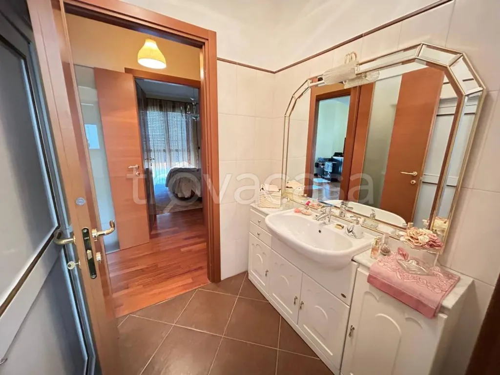 Bagni - Condo with Terraces in Fossano