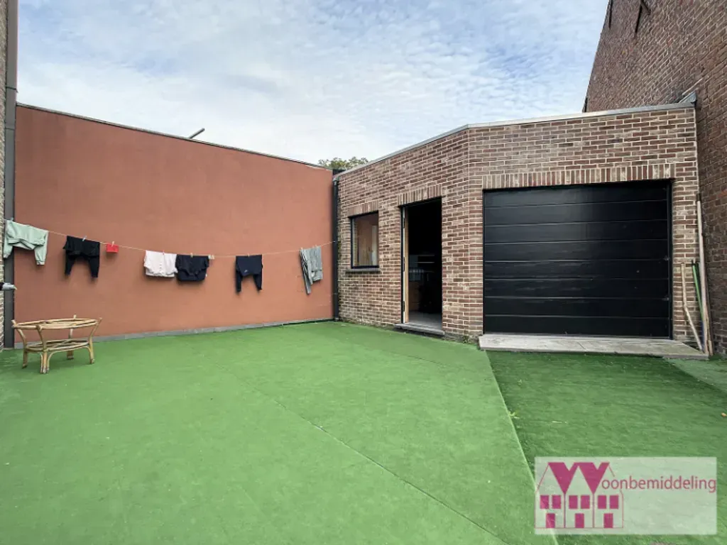 Aed - Spacious House with Terrace near Aalst