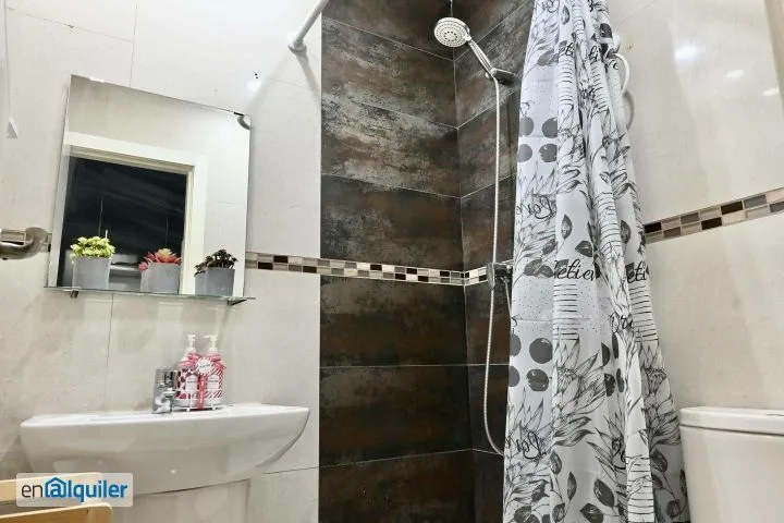 Bagni - Modern Studio with Central Location