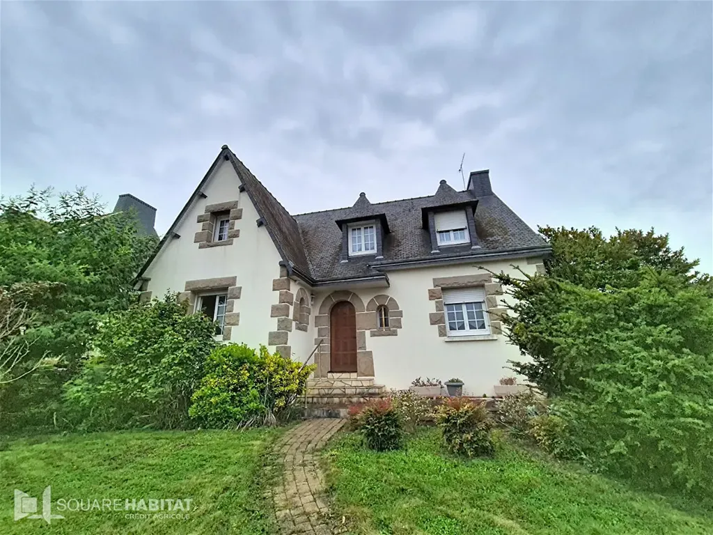 Maison 7 pièces à Yffiniac