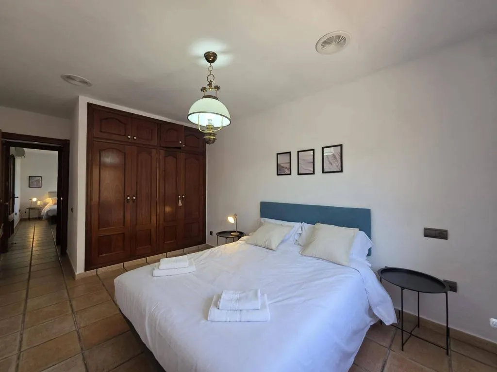 Chambres - Luxury Villa with Pool in Playas de Orihuela
