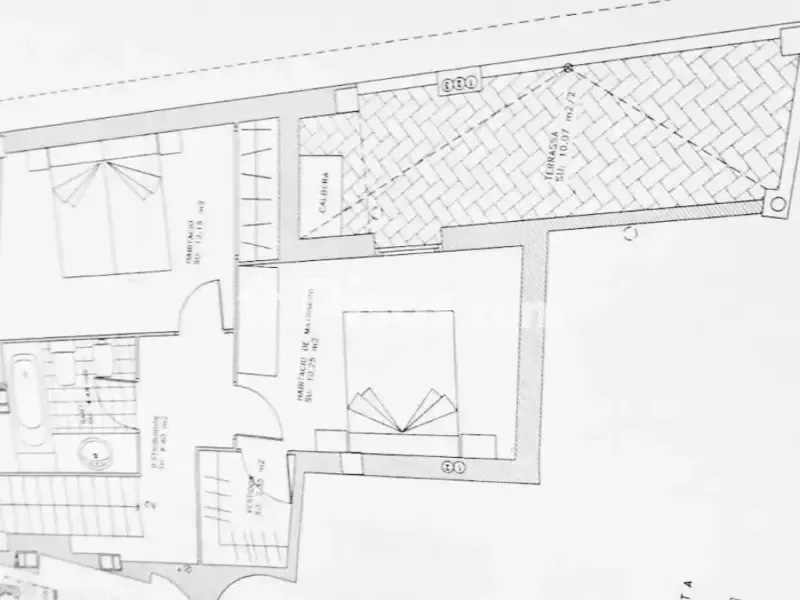 Plaan - Duplex with Balcony near Rambla d'Ègara