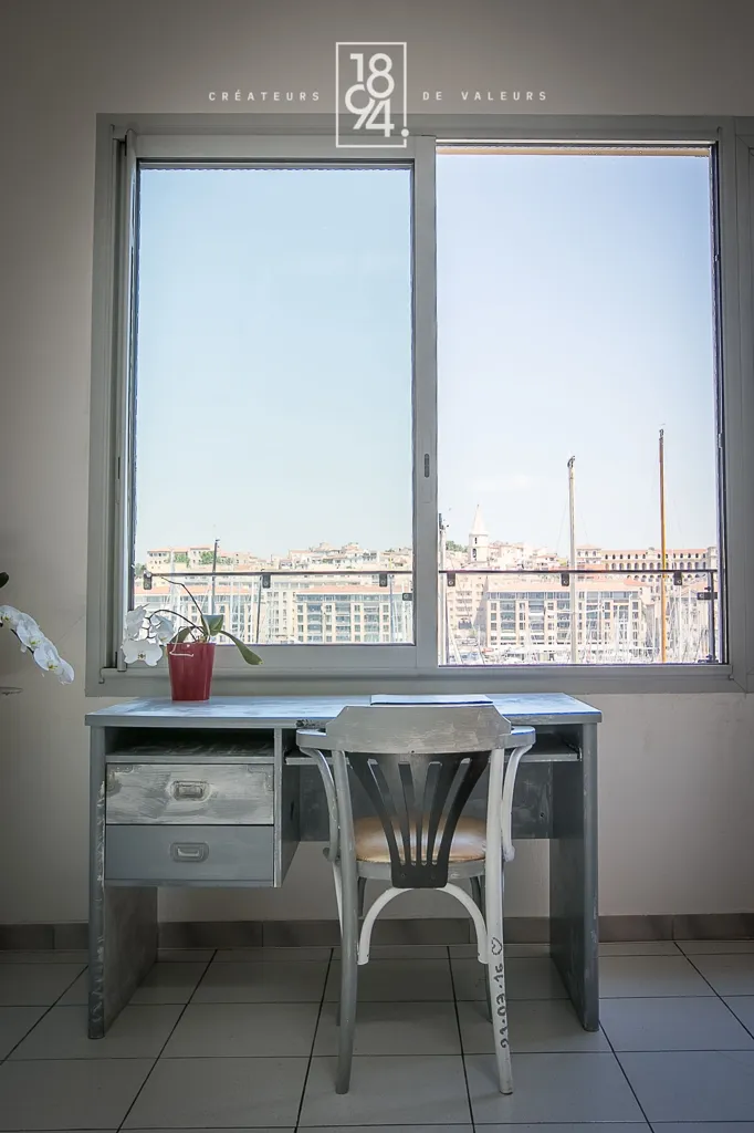 Studio - Duplex with Vieux Port View in Marseille