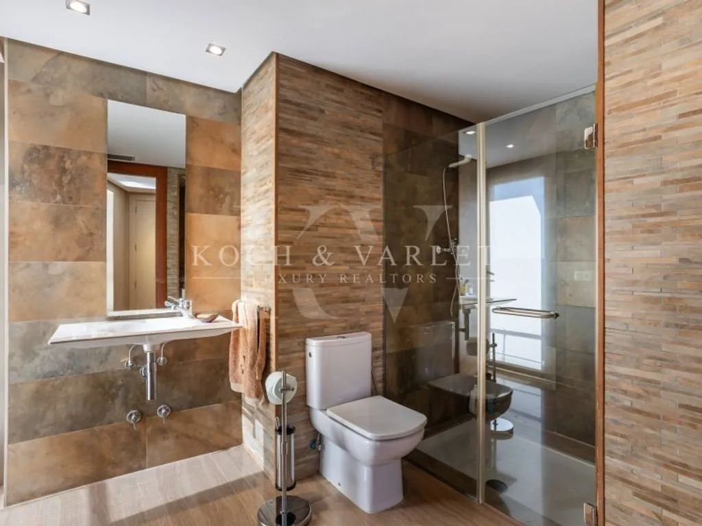 Vannitoad - Luxury Villa with Panoramic Views in Javea