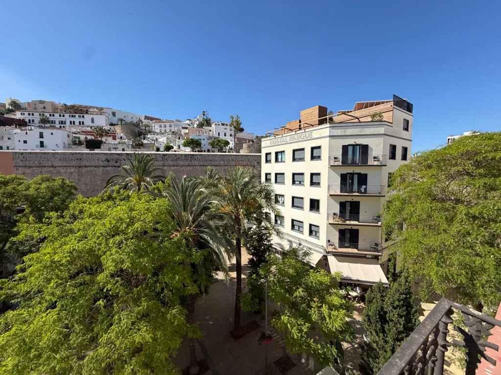 2-toaline korter asukohas Ibiza