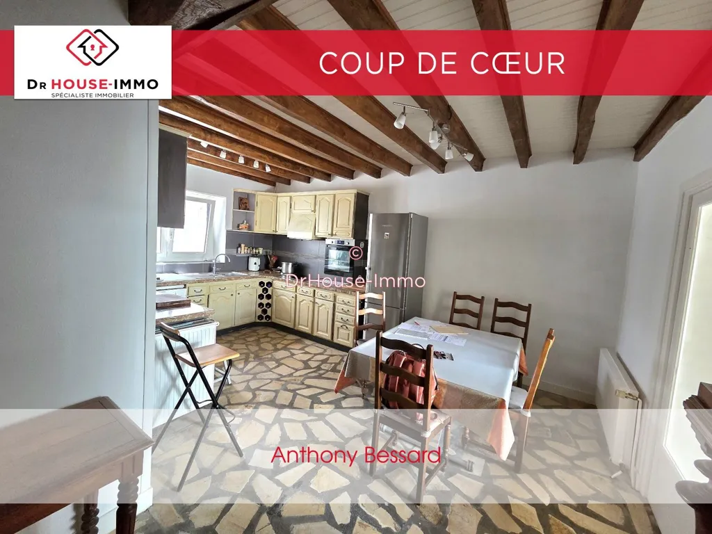 Maison 8 pièces à Vendat