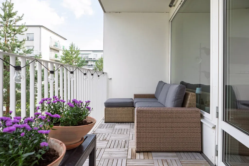 Balcony - Waterfront Apartment with Balcony in Stockholm