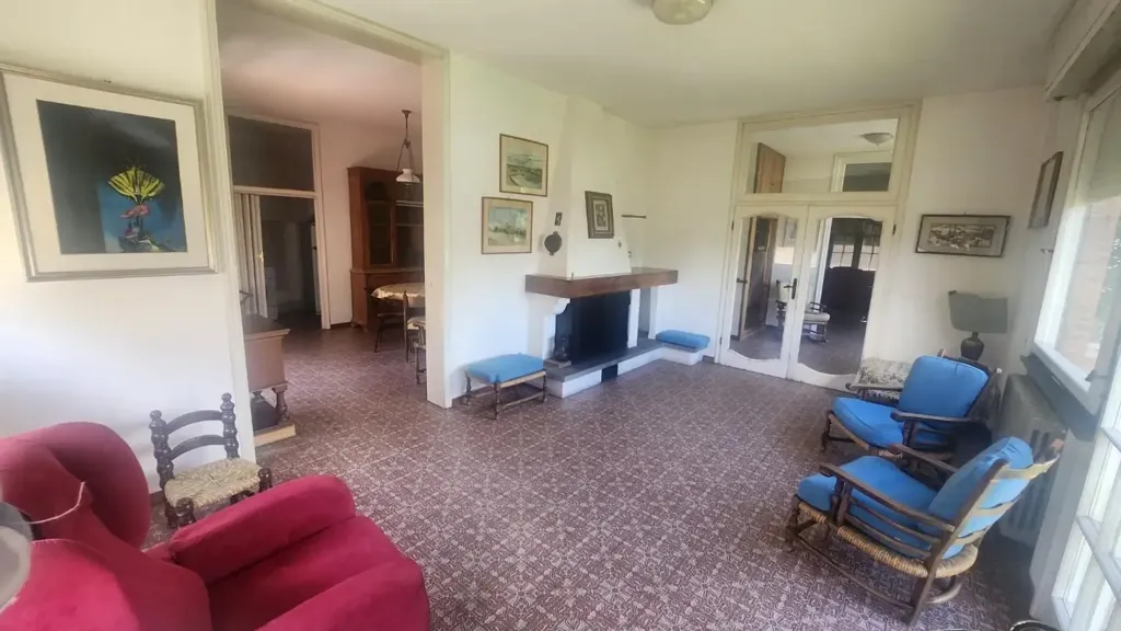Elutuba - Spacious Detached House with Garden in Calcinaia