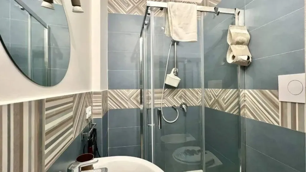 Salles de bain - Rustic Trilocale with Terrace in Palermo
