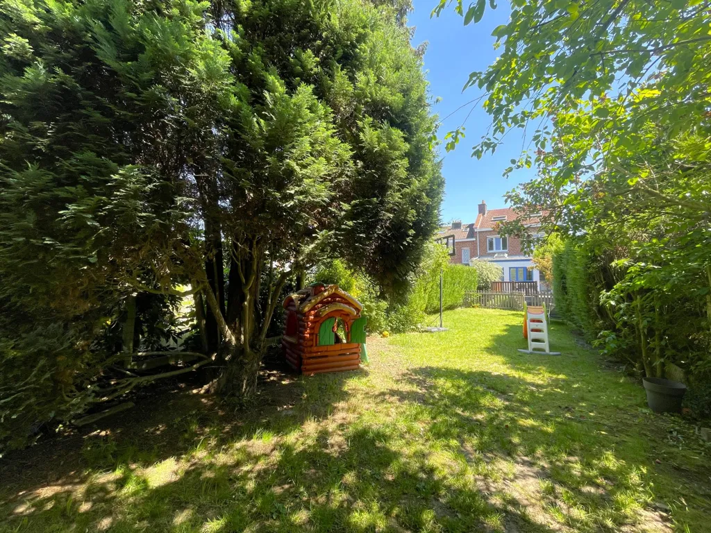 Jardin - Maison Bel Étage avec Jardin à Saint-André-lez-Lille