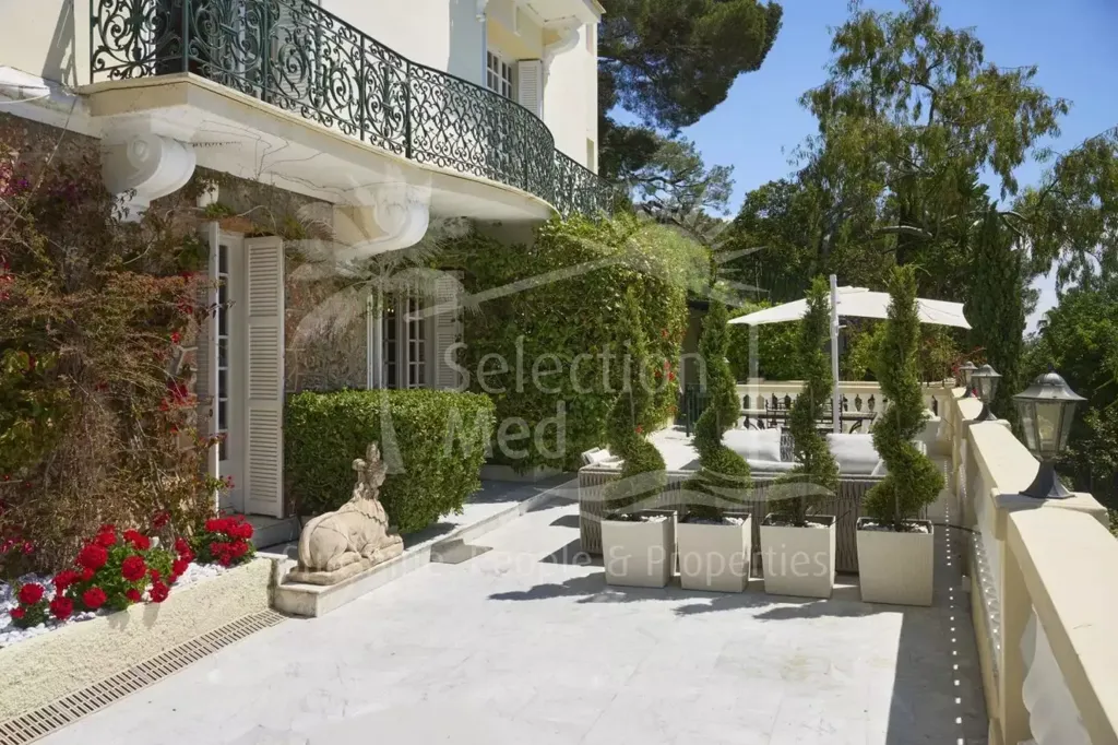 Terrasse - Villa Belle Époque Vue Mer à Cap-d'Ail