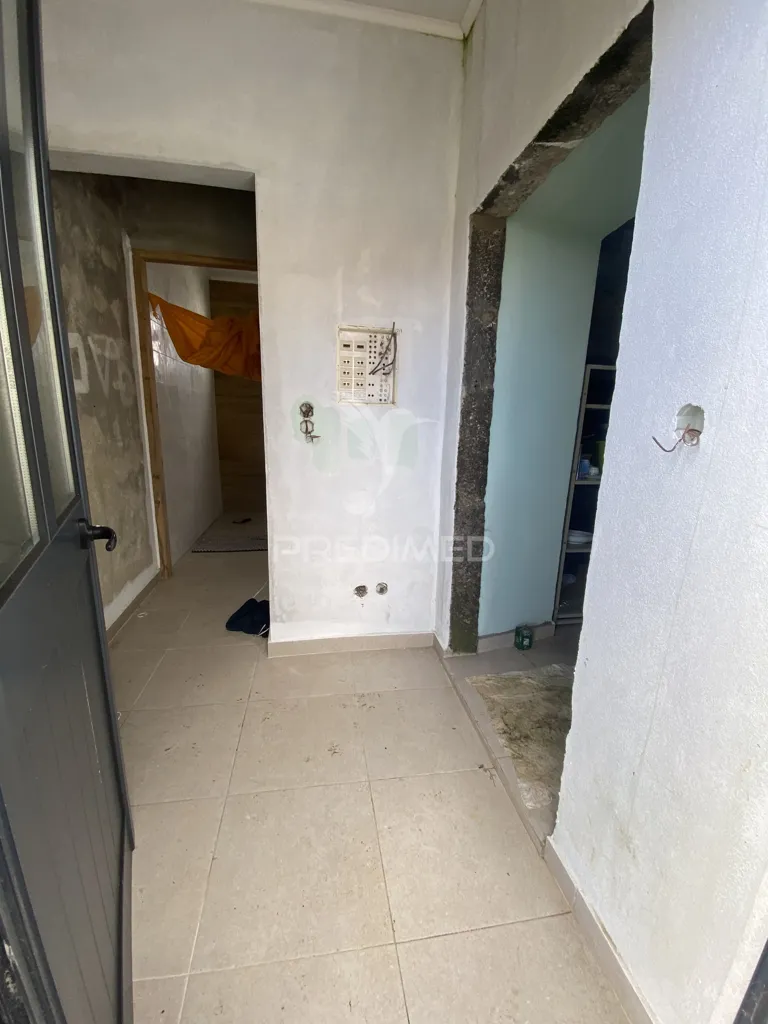 Esik - T2 House with Garden in Santo Amaro