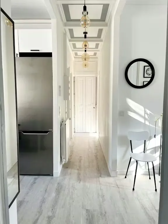 hallway_entrance