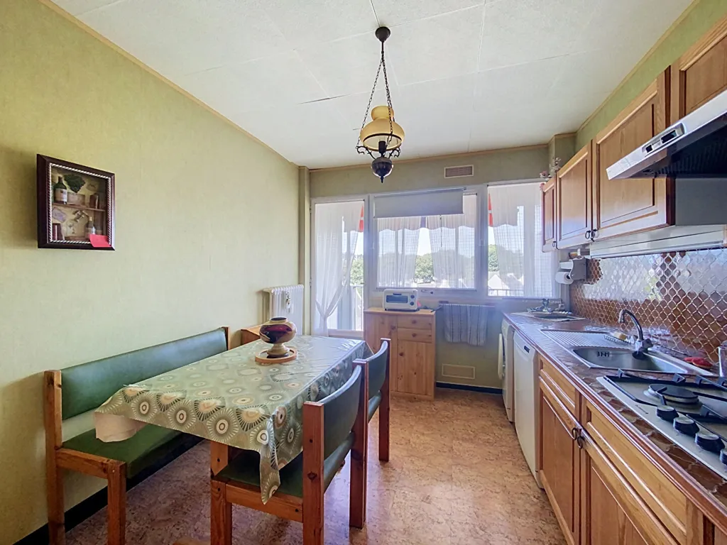 Cuisine - Appartement T4 avec Balcon à Lorient