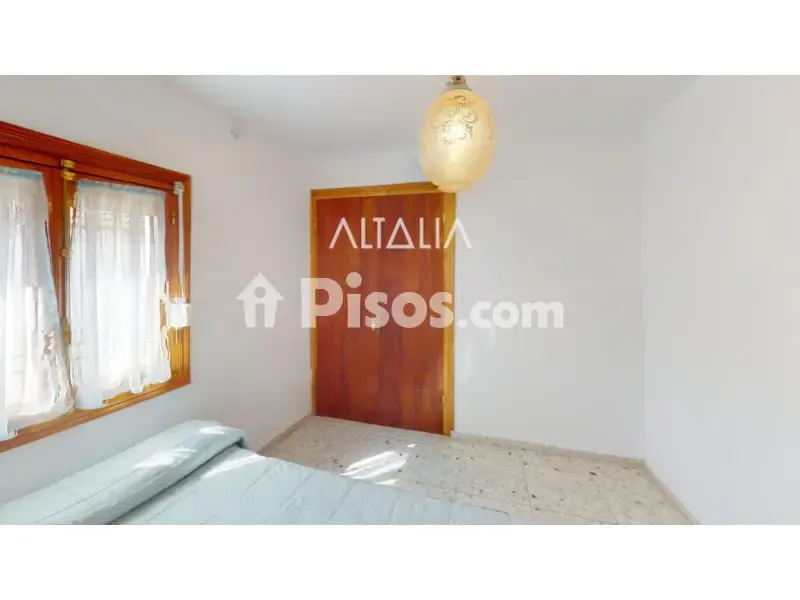 Chambres - Maison 3 pièces à ES