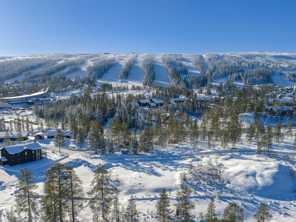 Aed - Plot with Ski Lift View in Sälen