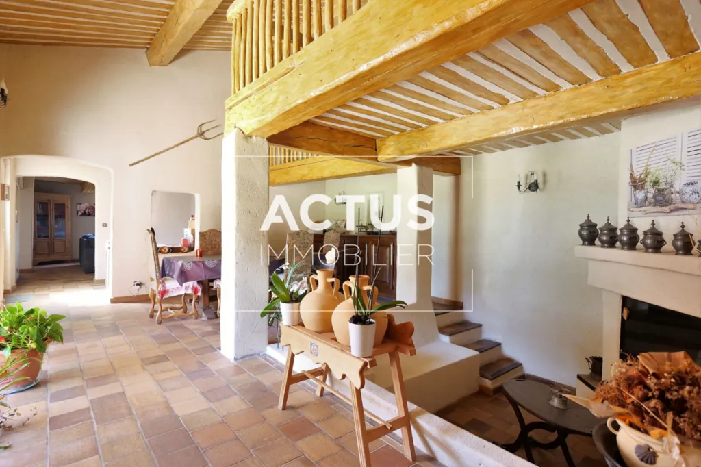 Elutuba - Luxury House with Pool in Lambesc Countryside