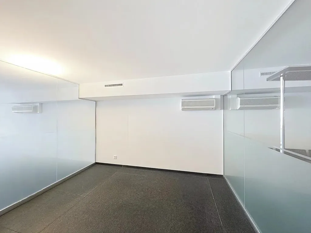 Bureau - Office Space with Water View in Montreux