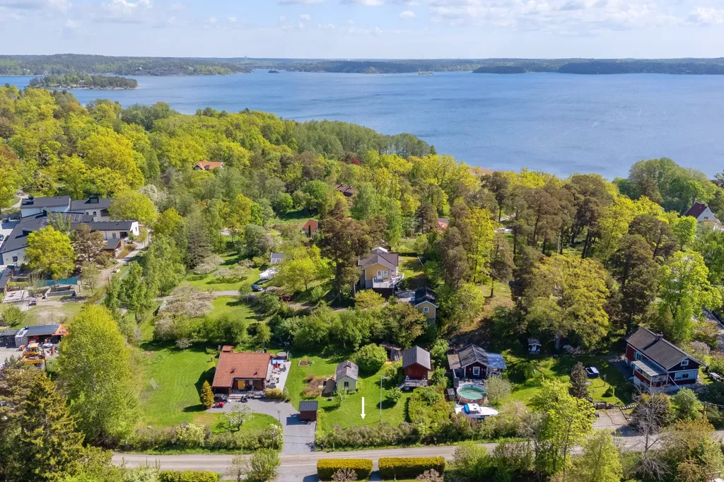Õhuvaade - Plot with Development Potential in Boo Gård