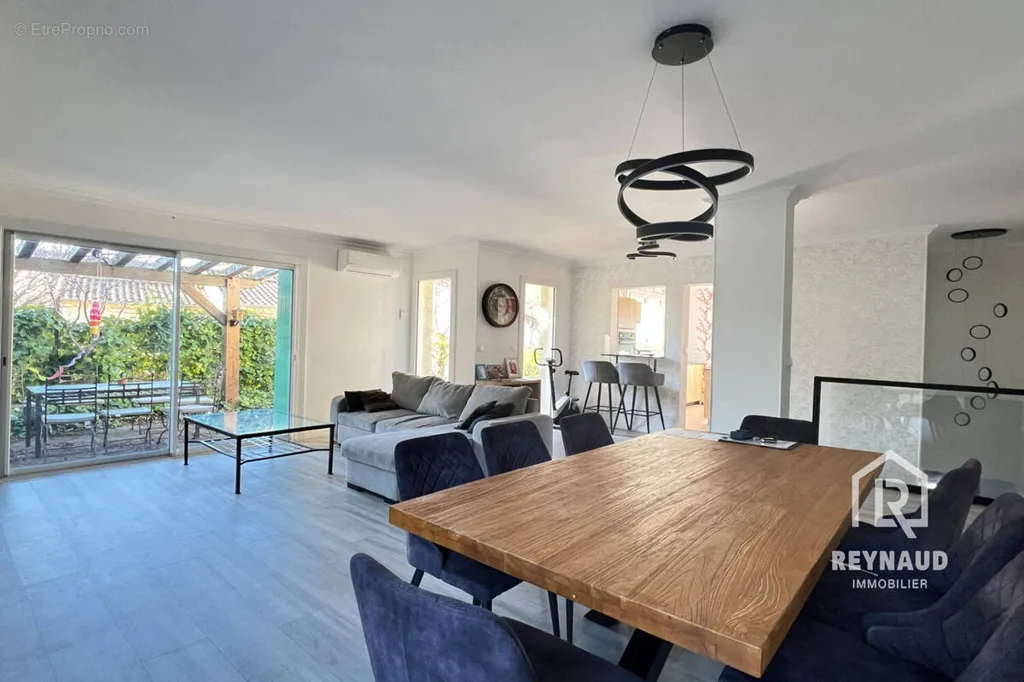 Söögituba - Family House with Large Plot in Clermont-L'Hérault
