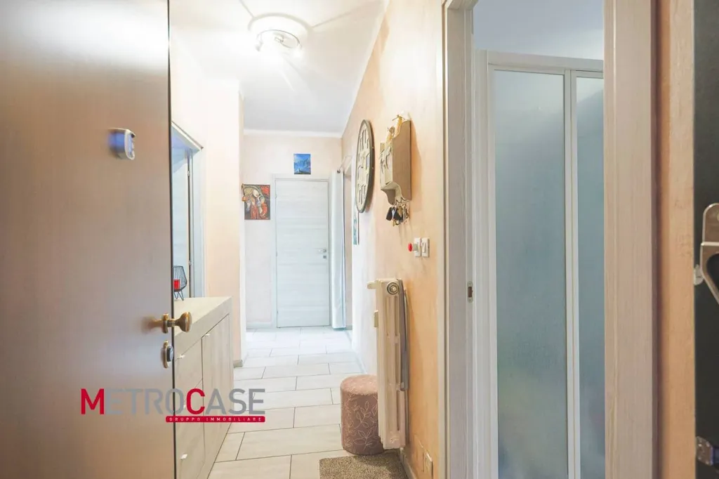Esik - Rented Apartment with Balcony in Chieri