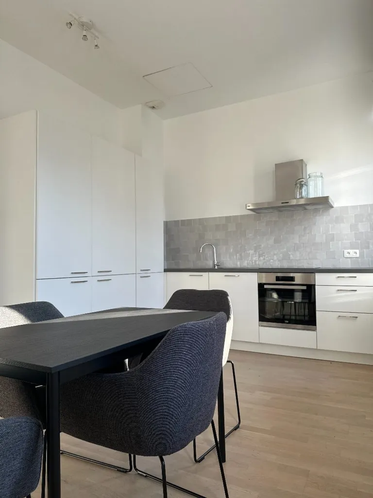 Salle à manger - Duplex Solaire avec Vue Panoramique à Anvers