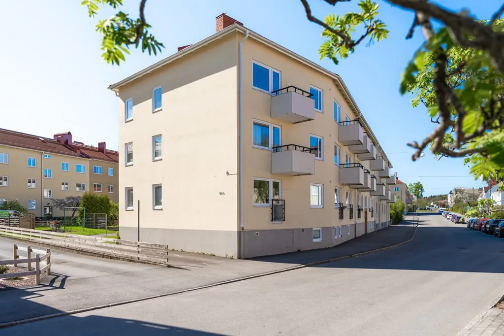 Extérieur - 1st Floor Apartment with Balcony in Torpa