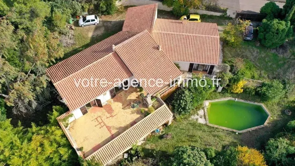 Õhuvaade - Provençal House with Pool in La Gaude