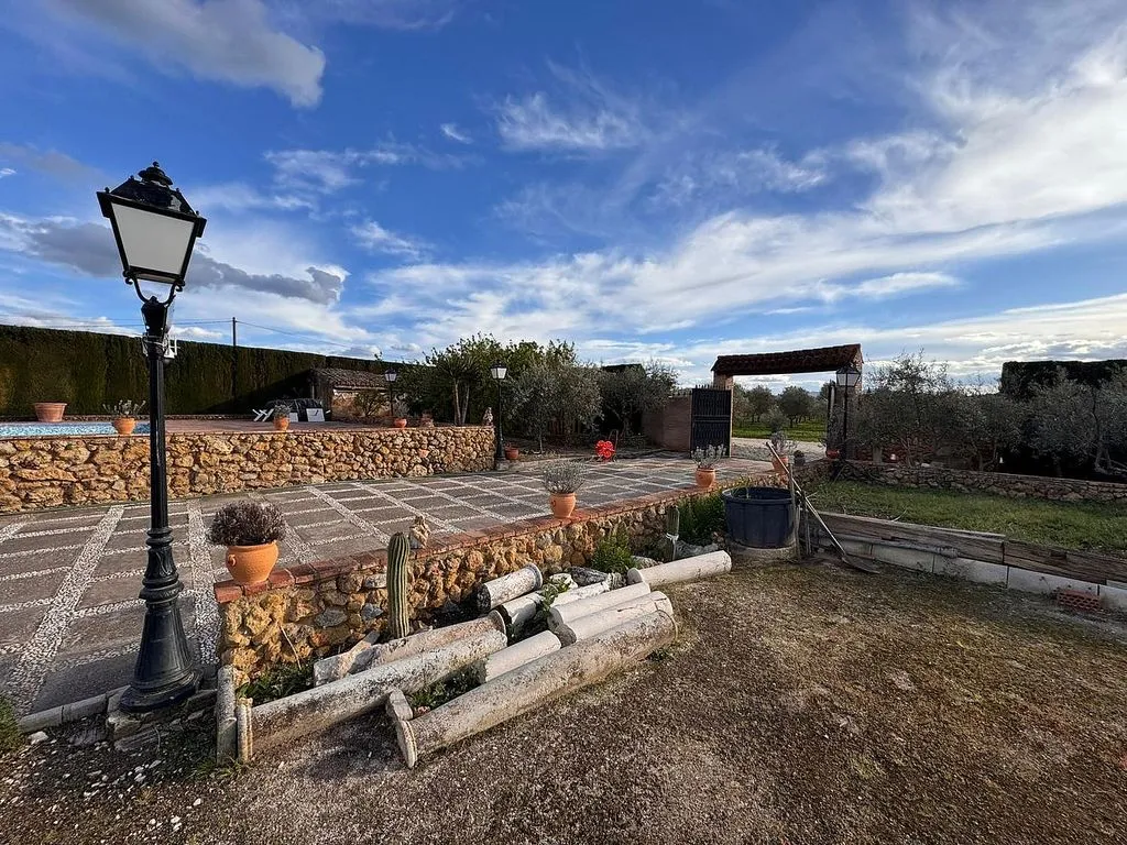 Terrasse - Rustic Cortijo with Pool in Villanueva del Trabuco