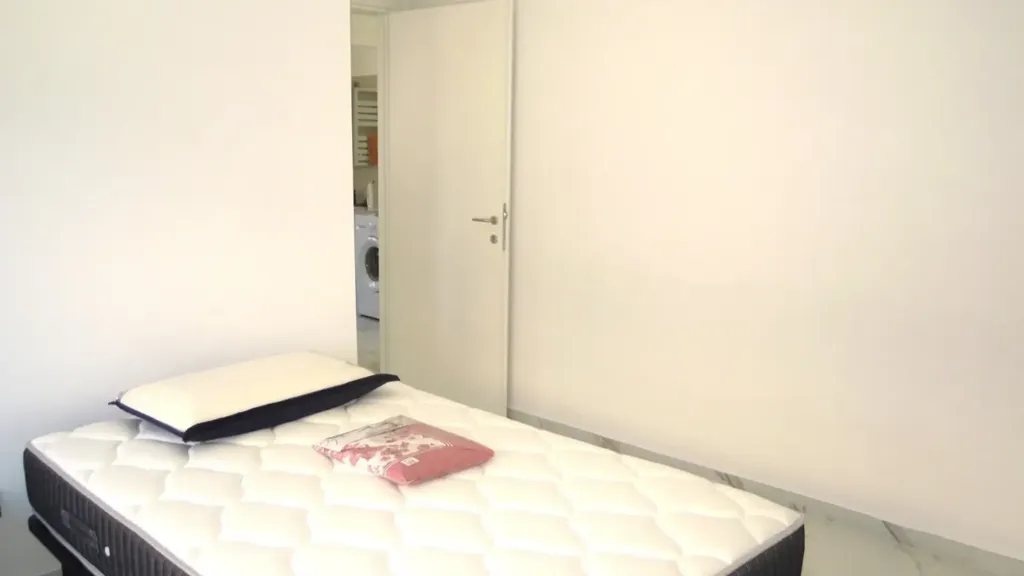 Chambres - Rented Studio with Terrace in Central Rome