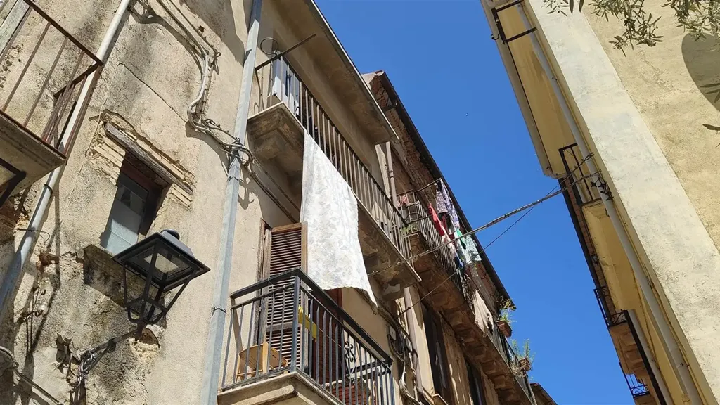 Exterior - Terraced House for Renovation in Rovito