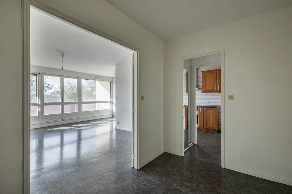 Köök - 3-Bedroom Apartment with Garage in Loos