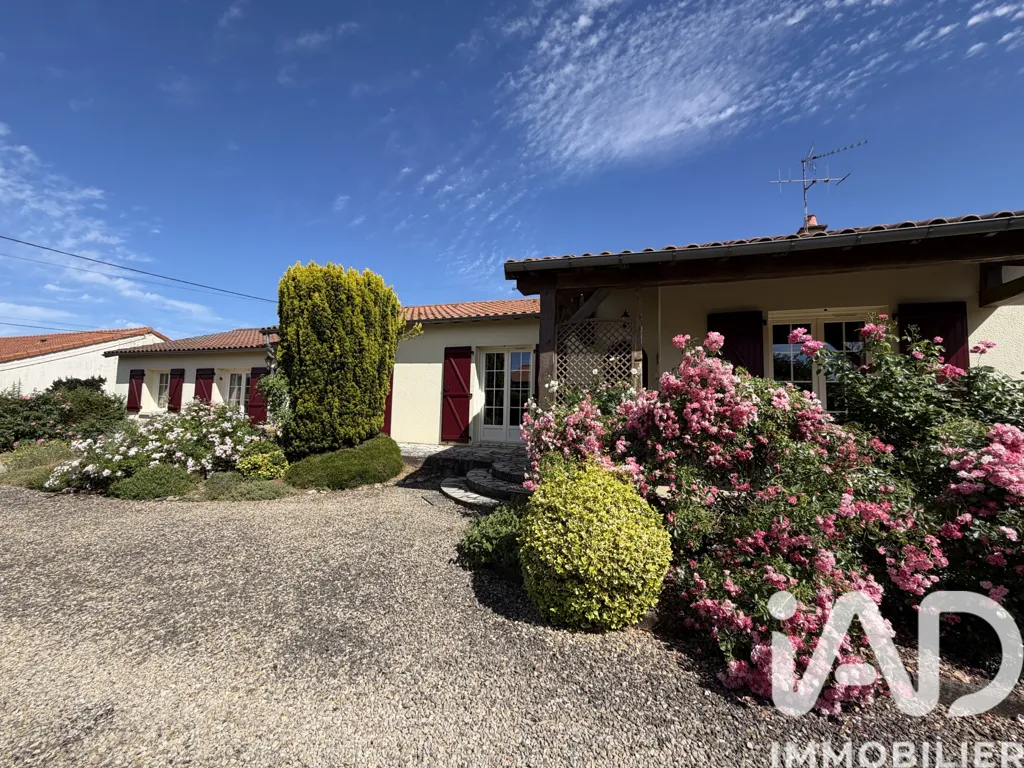 Välivaade - Well-Maintained House with Garden in Barroux