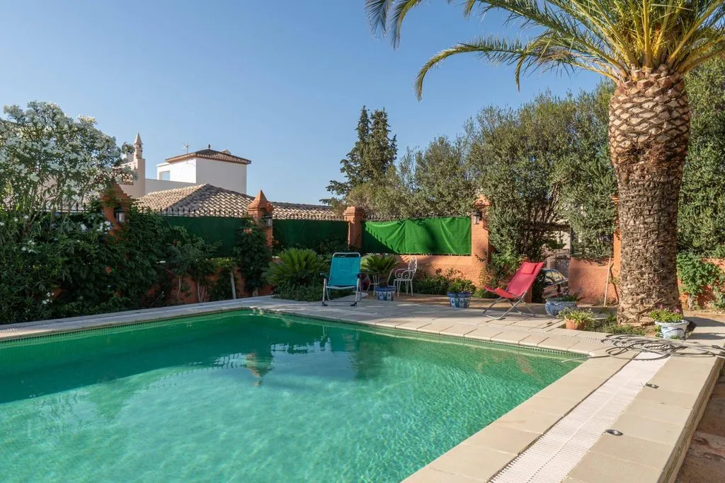 Pool - Historic Palatial House with Pool in Ogíjares