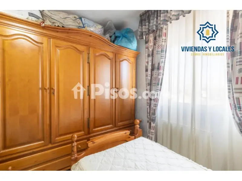Magamistoad - Twin-Storey House with Pool in Híjar