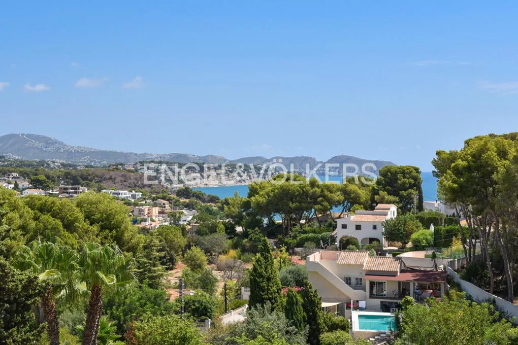 Aed - Mediterranean Villa with Tower in Benissa
