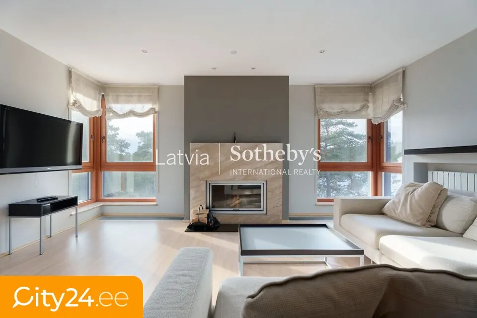Elutuba - Furnished Apartment with Sea Access in Lielupe