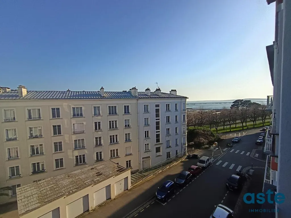 Exterior - 3-Bedroom Apartment with Potential in Brest's Triangle d'Or