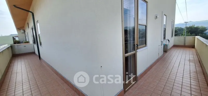 Terraza - Quadrilocale with Attic in Collemarino, Ancona