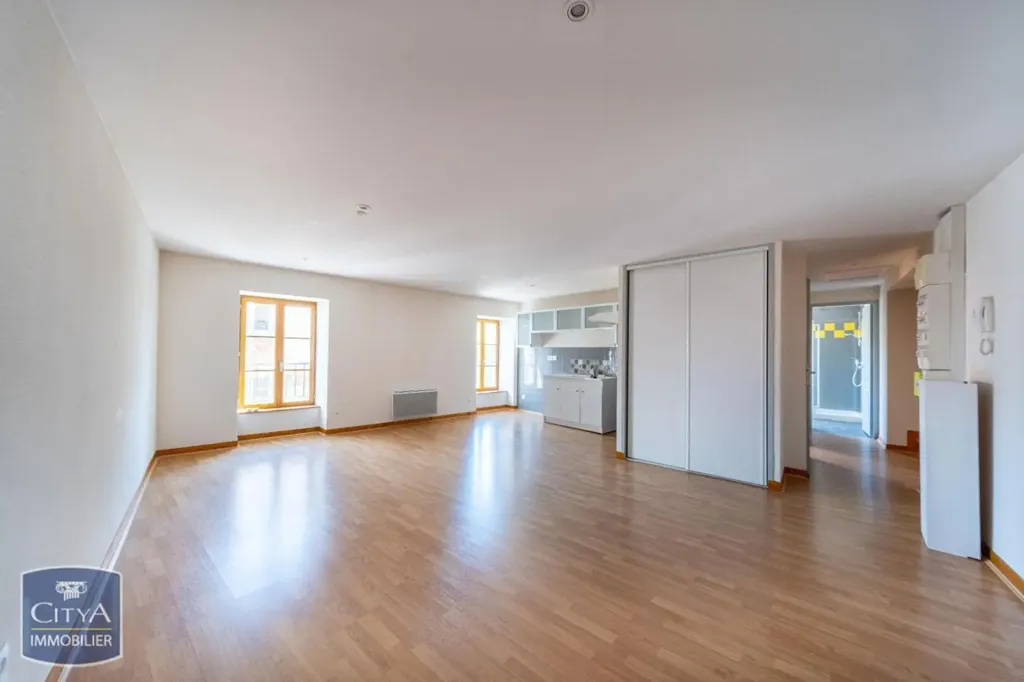 Séjour - Appartement T3 en Centre-Ville à Brioude