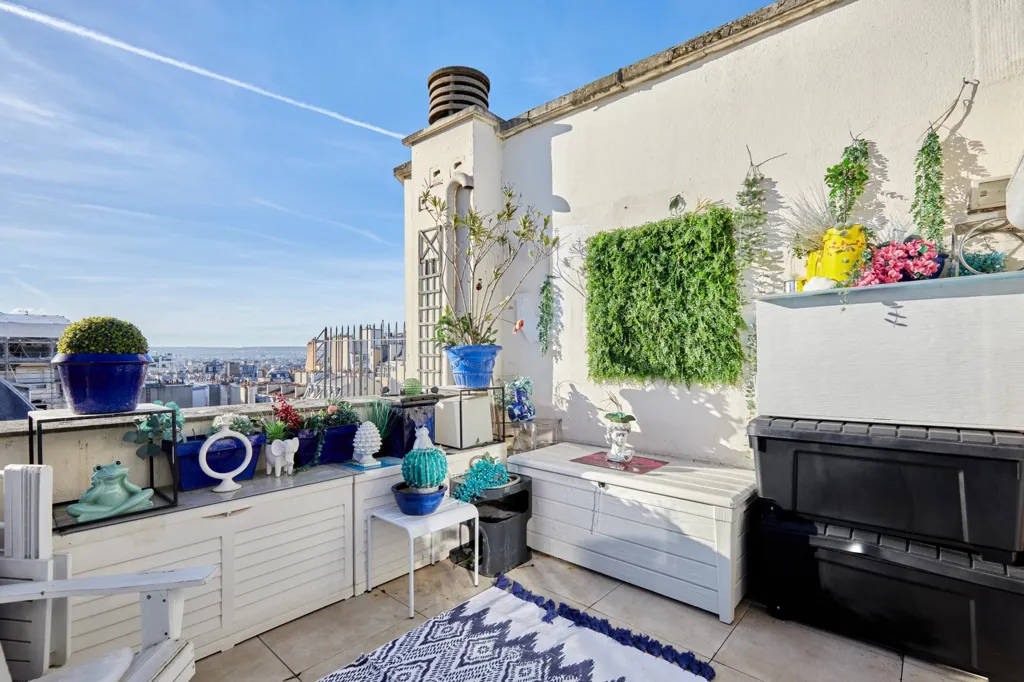Terrass - Duplex with Eiffel Tower View in Paris 16th