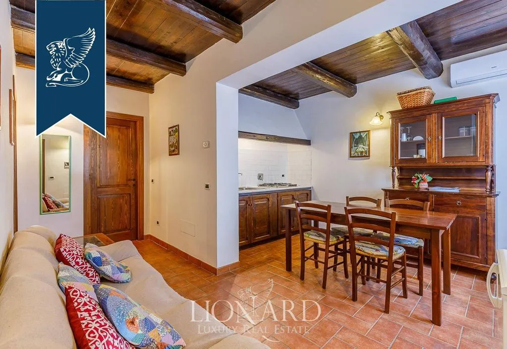 Salle à manger - Luxury Farmhouse with Pool near Spoleto