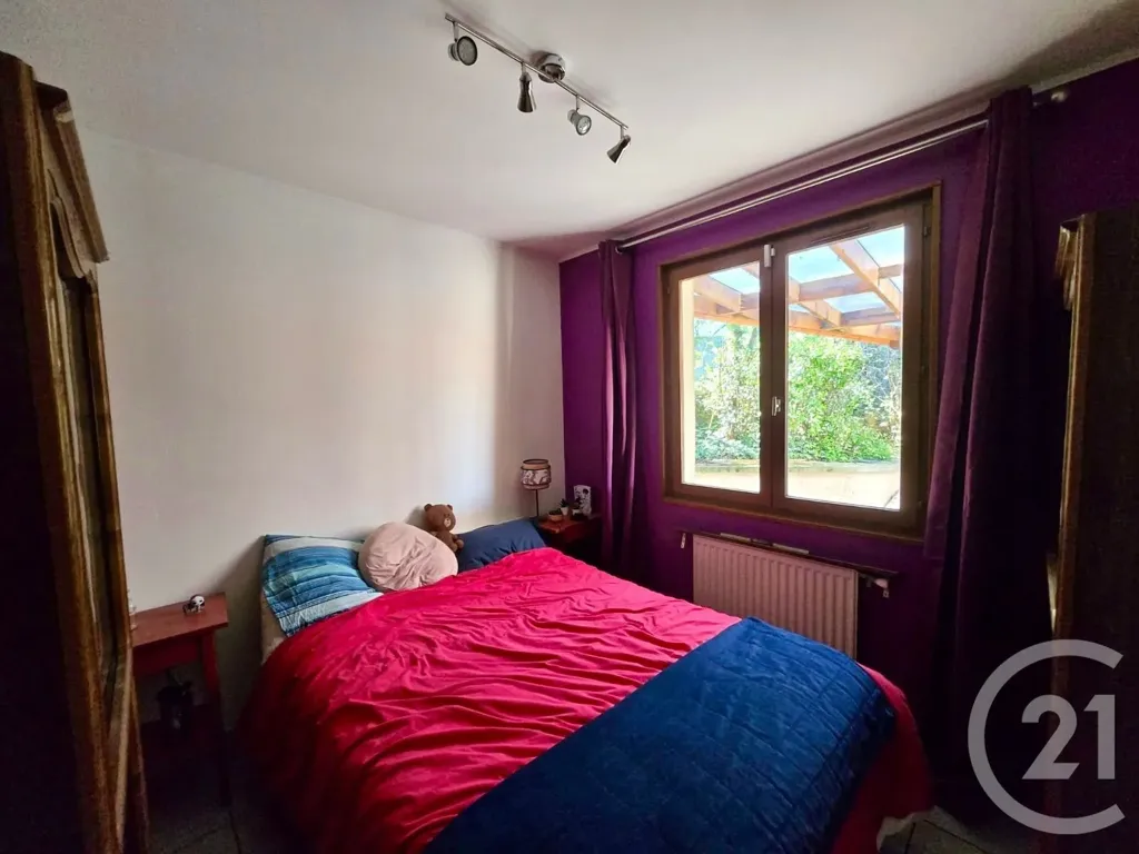 Chambres - Maison avec Terrasse et Jardin à Saint-Étienne