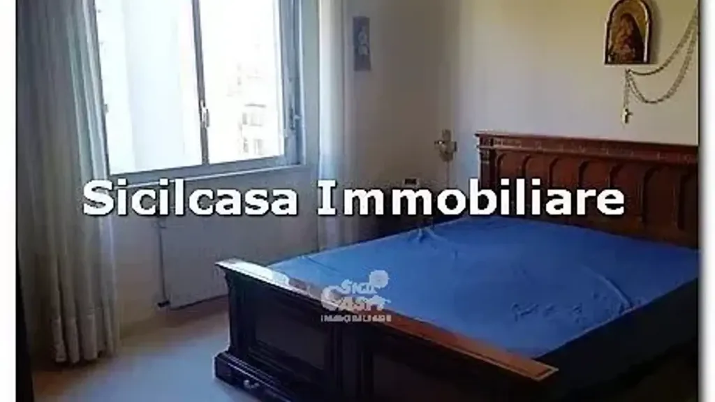 Magamistoad - Apartment with Balcony in Marsala Centre