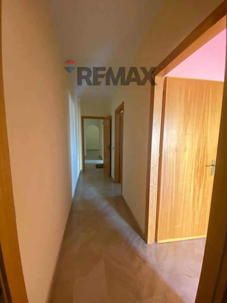 Entrée - Apartment with Balcony in Partinico