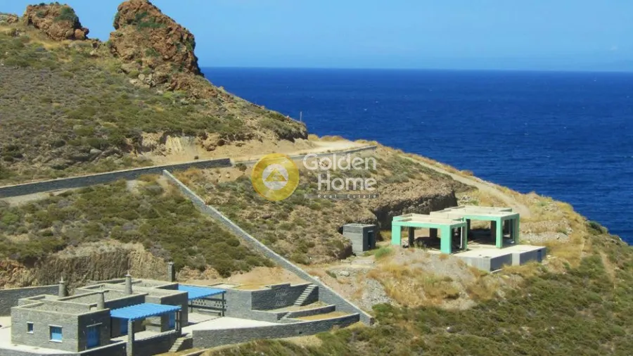 Aed - Beachfront Villa with Sea View in Ojia