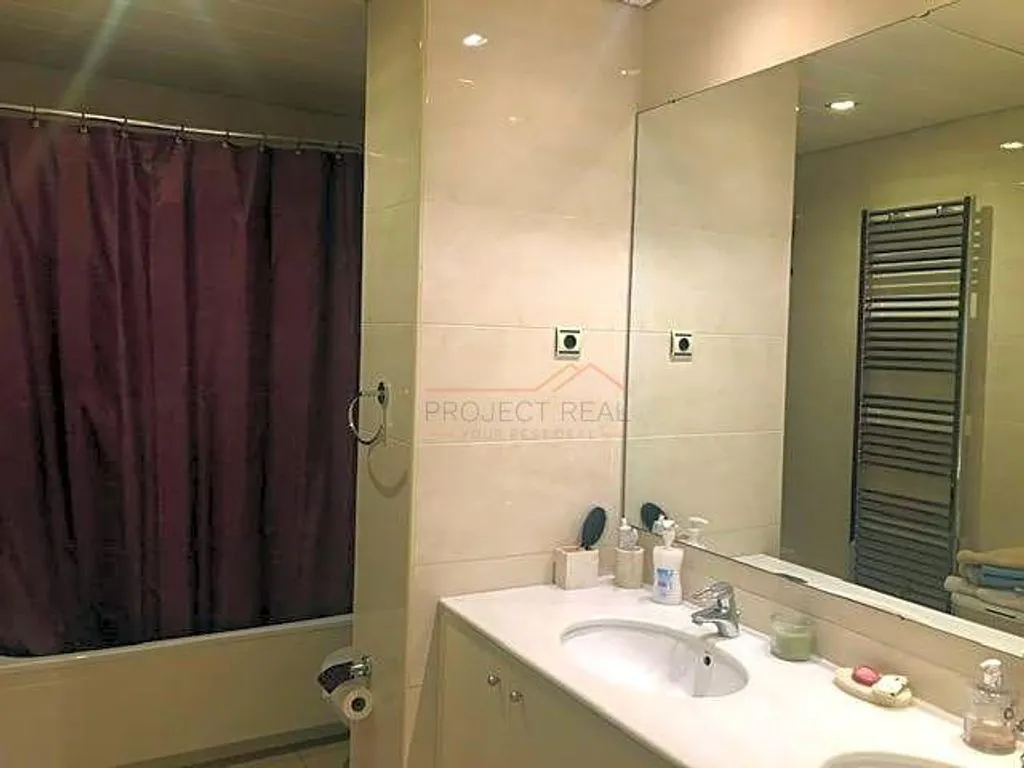 Vannitoad - Luxury Flat with Sea View in Sant Just Desvern